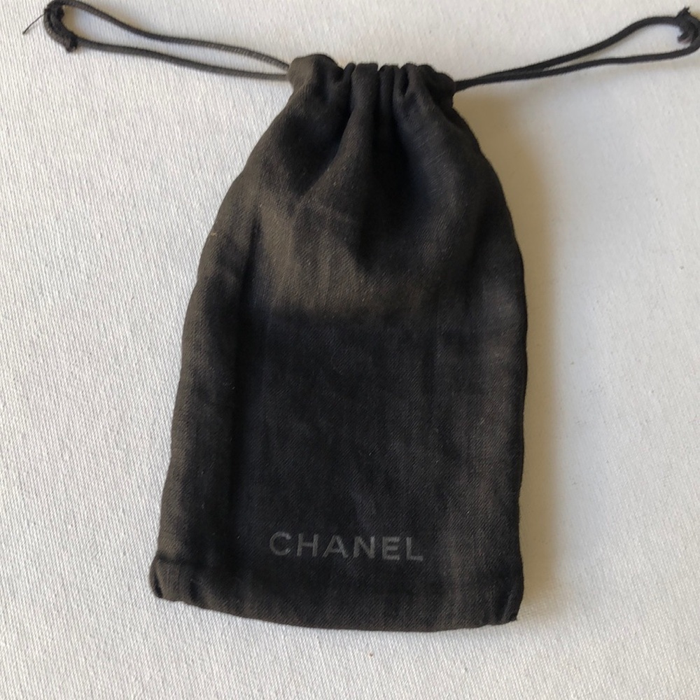 Chanel Black Drawstring Pouch For Sunglasses Or S… - image 1